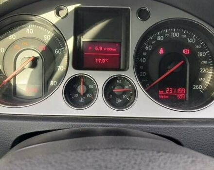 Серый Фольксваген Пассат, объемом двигателя 1.8 л и пробегом 231 тыс. км за 6900 $, фото 9 на Automoto.ua