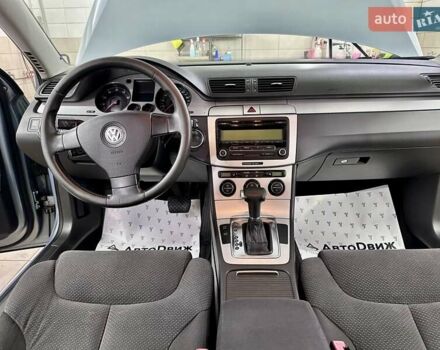 Серый Фольксваген Пассат, объемом двигателя 1.8 л и пробегом 290 тыс. км за 5499 $, фото 29 на Automoto.ua