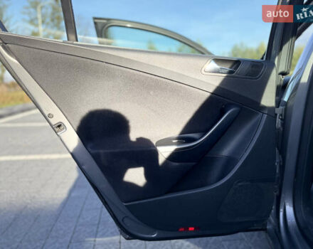 Серый Фольксваген Пассат, объемом двигателя 2 л и пробегом 309 тыс. км за 5900 $, фото 25 на Automoto.ua