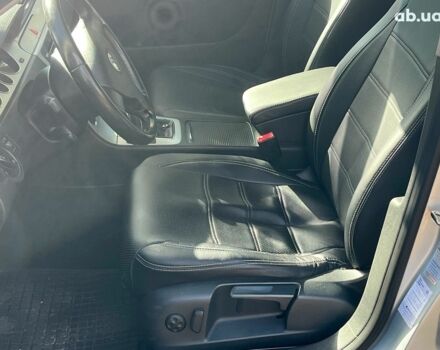 Серый Фольксваген Пассат, объемом двигателя 1.8 л и пробегом 258 тыс. км за 7390 $, фото 15 на Automoto.ua