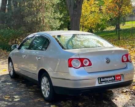 Сірий Фольксваген Пассат, об'ємом двигуна 1.8 л та пробігом 258 тис. км за 6890 $, фото 7 на Automoto.ua