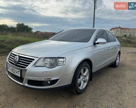 Серый Фольксваген Пассат, объемом двигателя 1.8 л и пробегом 285 тыс. км за 7800 $, фото 1 на Automoto.ua