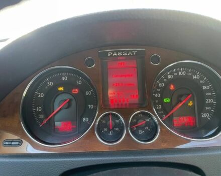 Серый Фольксваген Пассат, объемом двигателя 1.8 л и пробегом 637 тыс. км за 6100 $, фото 3 на Automoto.ua