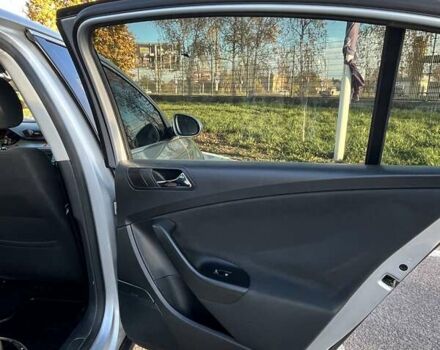 Сірий Фольксваген Пассат, об'ємом двигуна 1.97 л та пробігом 266 тис. км за 6700 $, фото 4 на Automoto.ua