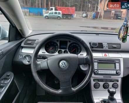 Сірий Фольксваген Пассат, об'ємом двигуна 1.8 л та пробігом 356 тис. км за 6150 $, фото 13 на Automoto.ua