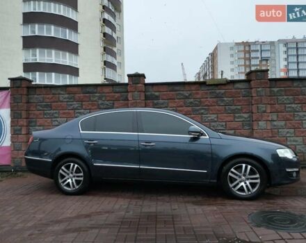 Серый Фольксваген Пассат, объемом двигателя 1.97 л и пробегом 262 тыс. км за 8700 $, фото 13 на Automoto.ua