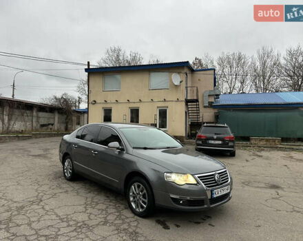 Сірий Фольксваген Пассат, об'ємом двигуна 2 л та пробігом 231 тис. км за 6250 $, фото 11 на Automoto.ua