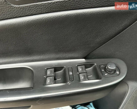 Сірий Фольксваген Пассат, об'ємом двигуна 2 л та пробігом 231 тис. км за 6250 $, фото 20 на Automoto.ua