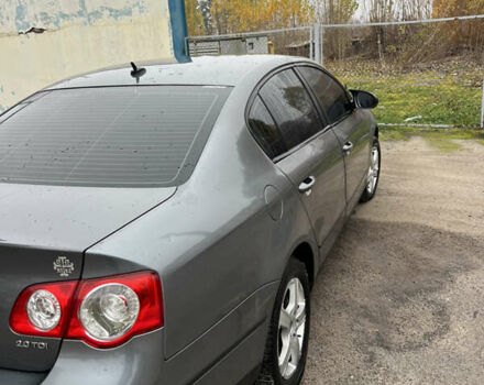 Серый Фольксваген Пассат, объемом двигателя 2 л и пробегом 176 тыс. км за 7000 $, фото 2 на Automoto.ua