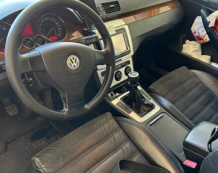 Серый Фольксваген Пассат, объемом двигателя 1.8 л и пробегом 208 тыс. км за 6000 $, фото 6 на Automoto.ua