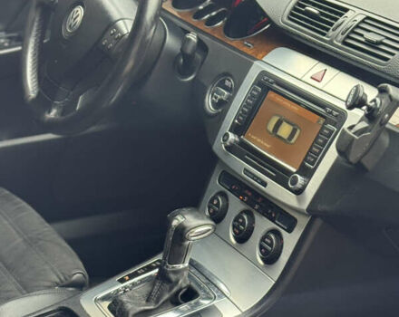 Серый Фольксваген Пассат, объемом двигателя 1.97 л и пробегом 275 тыс. км за 6750 $, фото 6 на Automoto.ua