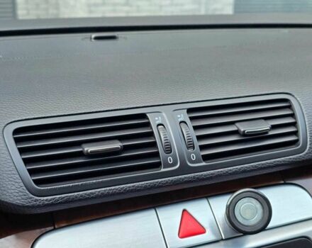 Серый Фольксваген Пассат, объемом двигателя 1.8 л и пробегом 240 тыс. км за 6499 $, фото 7 на Automoto.ua