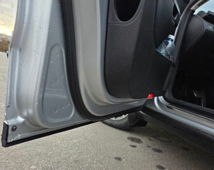 Серый Фольксваген Пассат, объемом двигателя 1.8 л и пробегом 239 тыс. км за 6799 $, фото 17 на Automoto.ua