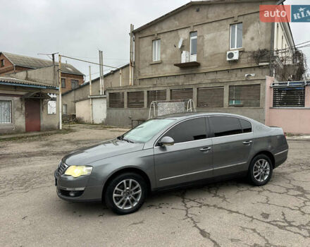 Сірий Фольксваген Пассат, об'ємом двигуна 2 л та пробігом 231 тис. км за 6250 $, фото 2 на Automoto.ua