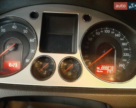 Серый Фольксваген Пассат, объемом двигателя 1.8 л и пробегом 229 тыс. км за 7550 $, фото 7 на Automoto.ua