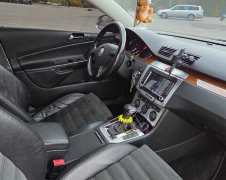 Серый Фольксваген Пассат, объемом двигателя 1.8 л и пробегом 239 тыс. км за 6799 $, фото 5 на Automoto.ua