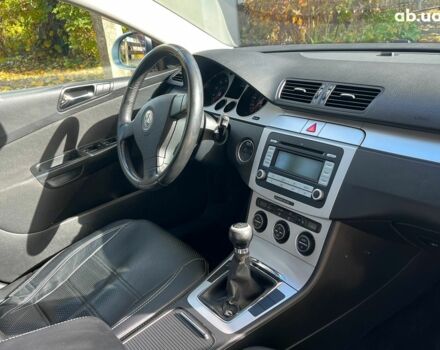 Серый Фольксваген Пассат, объемом двигателя 1.8 л и пробегом 258 тыс. км за 7390 $, фото 26 на Automoto.ua