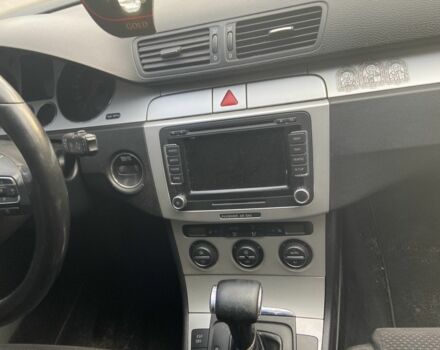 Сірий Фольксваген Пассат, об'ємом двигуна 1.8 л та пробігом 174 тис. км за 5800 $, фото 7 на Automoto.ua