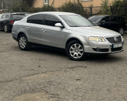 Серый Фольксваген Пассат, объемом двигателя 1.97 л и пробегом 275 тыс. км за 6750 $, фото 1 на Automoto.ua