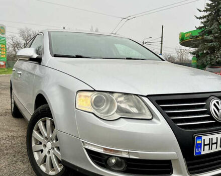 Сірий Фольксваген Пассат, об'ємом двигуна 1.8 л та пробігом 250 тис. км за 5800 $, фото 4 на Automoto.ua