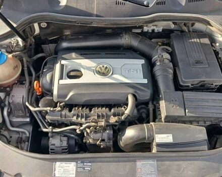 Серый Фольксваген Пассат, объемом двигателя 1.8 л и пробегом 231 тыс. км за 6900 $, фото 15 на Automoto.ua