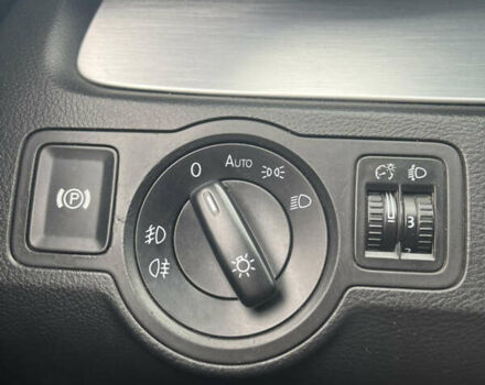 Сірий Фольксваген Пассат, об'ємом двигуна 1.8 л та пробігом 369 тис. км за 7400 $, фото 20 на Automoto.ua