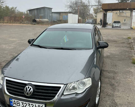 Серый Фольксваген Пассат, объемом двигателя 2 л и пробегом 176 тыс. км за 7000 $, фото 4 на Automoto.ua