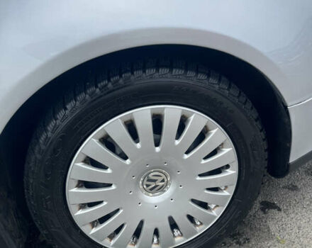 Сірий Фольксваген Пассат, об'ємом двигуна 1.8 л та пробігом 369 тис. км за 7400 $, фото 18 на Automoto.ua