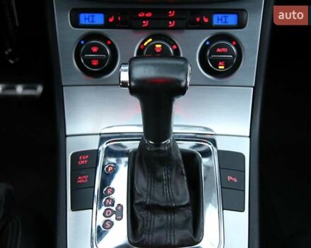 Сірий Фольксваген Пассат, об'ємом двигуна 1.8 л та пробігом 241 тис. км за 6900 $, фото 16 на Automoto.ua