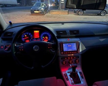 Серый Фольксваген Пассат, объемом двигателя 2 л и пробегом 280 тыс. км за 2400 $, фото 6 на Automoto.ua