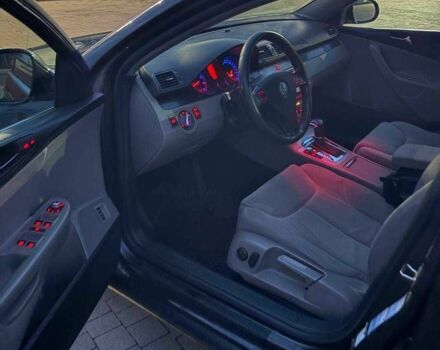 Серый Фольксваген Пассат, объемом двигателя 2 л и пробегом 280 тыс. км за 2400 $, фото 5 на Automoto.ua