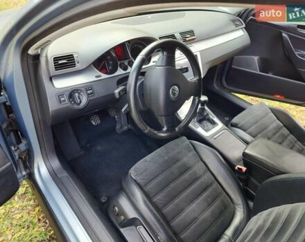 Серый Фольксваген Пассат, объемом двигателя 1.8 л и пробегом 230 тыс. км за 7500 $, фото 28 на Automoto.ua