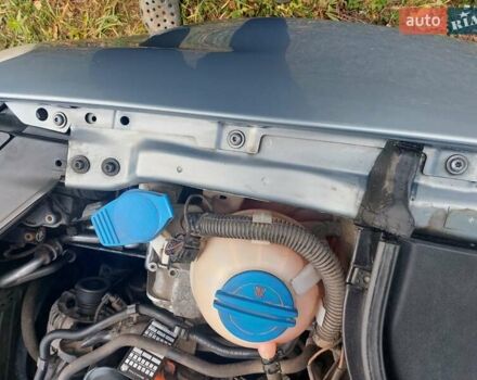 Серый Фольксваген Пассат, объемом двигателя 1.8 л и пробегом 230 тыс. км за 7500 $, фото 32 на Automoto.ua