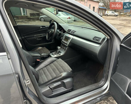 Сірий Фольксваген Пассат, об'ємом двигуна 2 л та пробігом 231 тис. км за 6250 $, фото 19 на Automoto.ua