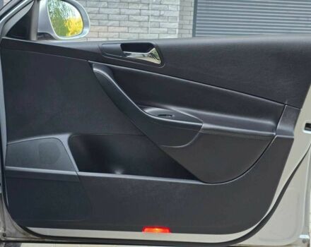 Серый Фольксваген Пассат, объемом двигателя 1.8 л и пробегом 240 тыс. км за 6499 $, фото 18 на Automoto.ua