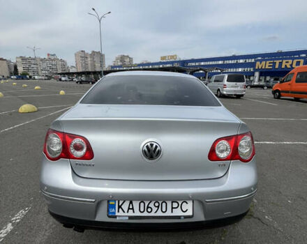 Сірий Фольксваген Пассат, об'ємом двигуна 1.8 л та пробігом 369 тис. км за 7400 $, фото 6 на Automoto.ua