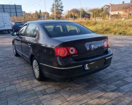 Серый Фольксваген Пассат, объемом двигателя 2 л и пробегом 300 тыс. км за 2786 $, фото 4 на Automoto.ua