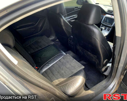 Сірий Фольксваген Пассат, об'ємом двигуна 1.8 л та пробігом 250 тис. км за 4450 $, фото 8 на Automoto.ua