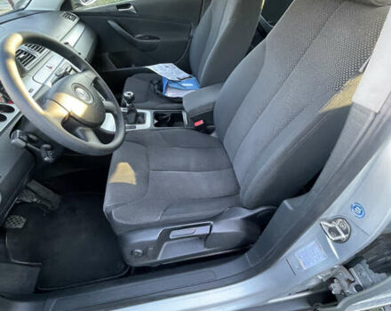 Сірий Фольксваген Пассат, об'ємом двигуна 1.4 л та пробігом 155 тис. км за 6400 $, фото 22 на Automoto.ua