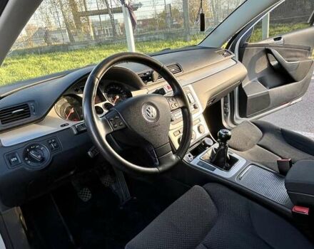 Сірий Фольксваген Пассат, об'ємом двигуна 1.97 л та пробігом 266 тис. км за 6700 $, фото 7 на Automoto.ua