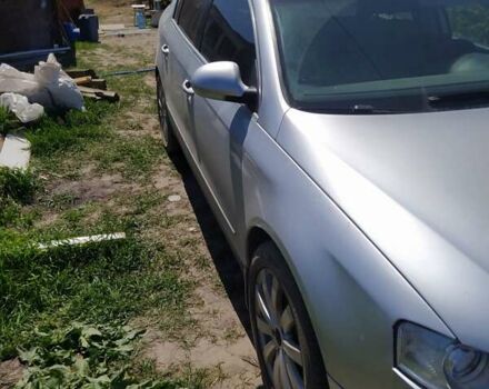 Сірий Фольксваген Пассат, об'ємом двигуна 1.6 л та пробігом 220 тис. км за 4800 $, фото 1 на Automoto.ua