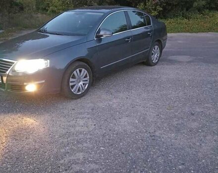 Серый Фольксваген Пассат, объемом двигателя 1.8 л и пробегом 147 тыс. км за 9800 $, фото 3 на Automoto.ua