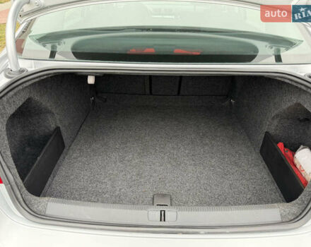 Сірий Фольксваген Пассат, об'ємом двигуна 1.6 л та пробігом 217 тис. км за 8999 $, фото 30 на Automoto.ua