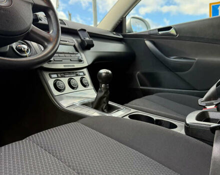 Фольксваген Пассат 2009 в Виннице на Automoto.ua Серый Фольксваген Пассат, объемом двигателя 1.6 л и пробегом 194 тыс. км за 7999 $, фото 59 на Automoto.ua