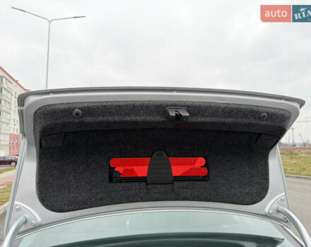 Сірий Фольксваген Пассат, об'ємом двигуна 1.6 л та пробігом 217 тис. км за 8999 $, фото 26 на Automoto.ua