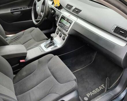 Серый Фольксваген Пассат, объемом двигателя 1.8 л и пробегом 354 тыс. км за 5900 $, фото 18 на Automoto.ua