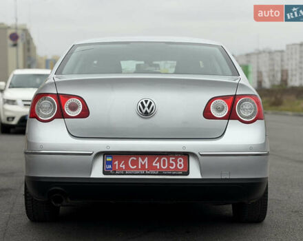 Сірий Фольксваген Пассат, об'ємом двигуна 1.6 л та пробігом 217 тис. км за 8999 $, фото 33 на Automoto.ua