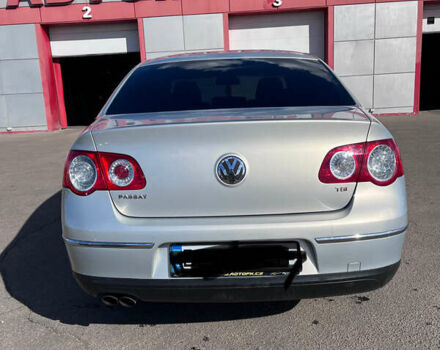 Серый Фольксваген Пассат, объемом двигателя 1.8 л и пробегом 220 тыс. км за 6700 $, фото 6 на Automoto.ua