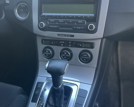 Сірий Фольксваген Пассат, об'ємом двигуна 1.8 л та пробігом 291 тис. км за 6000 $, фото 9 на Automoto.ua