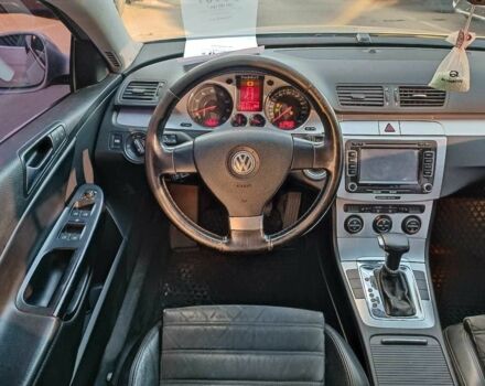 Серый Фольксваген Пассат, объемом двигателя 1.8 л и пробегом 256 тыс. км за 6740 $, фото 15 на Automoto.ua